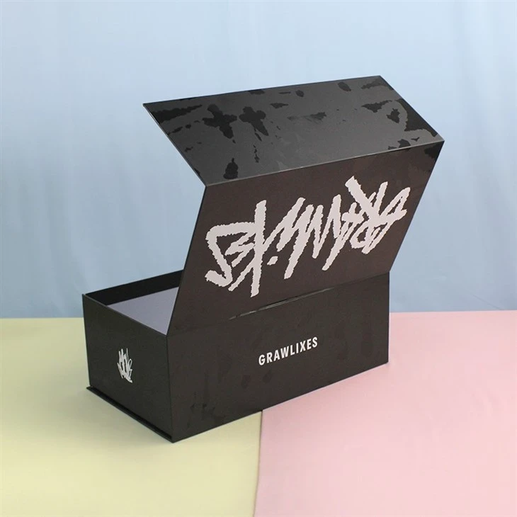 Magnetic Bookshape Black box (3)